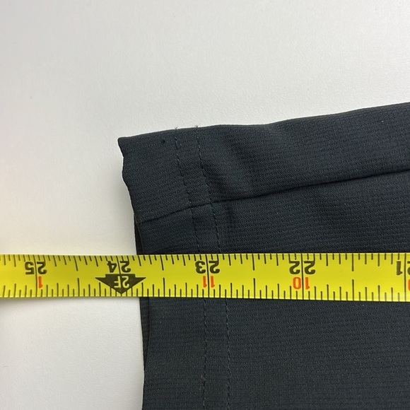 Adidas Black Performance Full Zipper Jacket with Unique Design - Picture 13 of 14